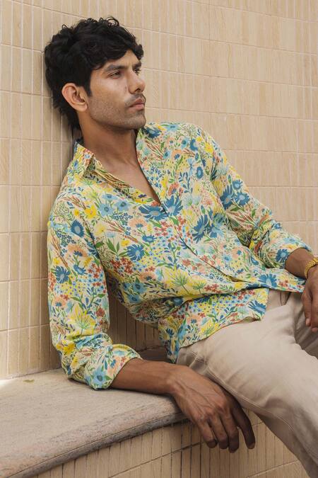 Baise Gaba Yellow Cotton Lirio Floral Print Shirt at Aza Fashions Baise Gaba_Yellow Cotton Lirio Floral Print Shirt_at_Aza_Fashions