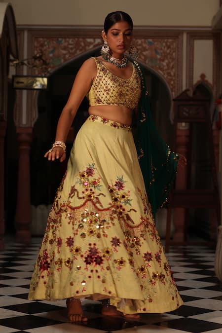 Xoxo Apurva_Yellow Raw Silk Hand Embroidered Zardosi Round Blouse Lehenga Set _Online_at_Aza_Fashions