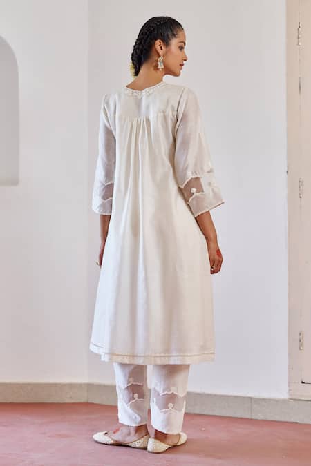 Shop Amisha Kothari Ivory Chanderi , Organza Embroidery, Tassels Round Zoha Anarkali Set at Aza Fashions Shop_Amisha Kothari_Ivory Chanderi , Organza Embroidery, Tassels Round Zoha Anarkali Set _at_Aza_Fashions