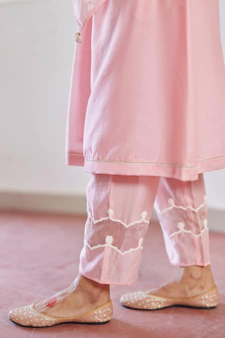 Buy Amisha Kothari Pink Chanderi , Organza Embroidery, Tassels Zoha Floral Anarkali Set Online at Aza Fashions Buy_Amisha Kothari_Pink Chanderi , Organza Embroidery, Tassels Zoha Floral Anarkali Set _Online_at_Aza_Fashions