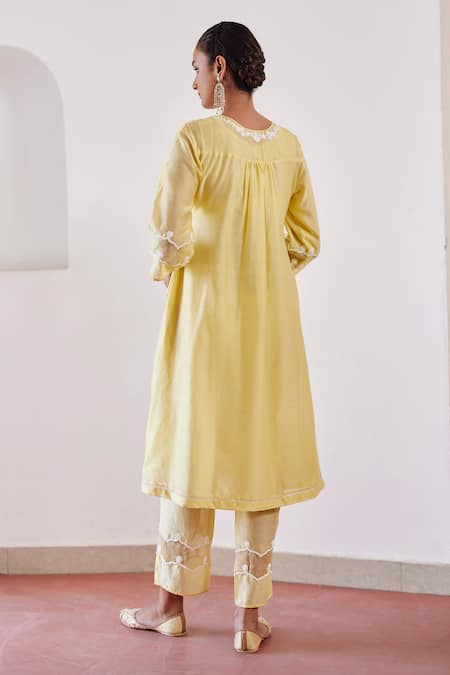 Shop Amisha Kothari Yellow Chanderi , Organza Tassels, Zoha Floral Gathered Anarkali Set at Aza Fashions Shop_Amisha Kothari_Yellow Chanderi , Organza Tassels, Zoha Floral Gathered Anarkali Set _at_Aza_Fashions