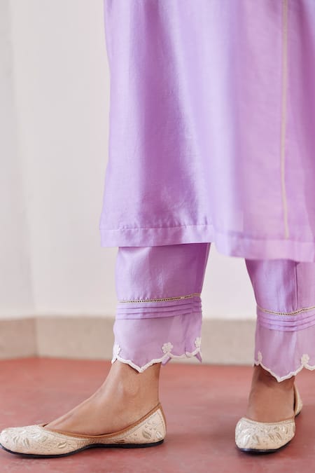 Buy Amisha Kothari Purple Chanderi , Organza Cut Work, Embroidery Ziya Floral Kurta Set Buy_Amisha Kothari_Purple Chanderi , Organza Cut Work, Embroidery Ziya Floral Kurta Set