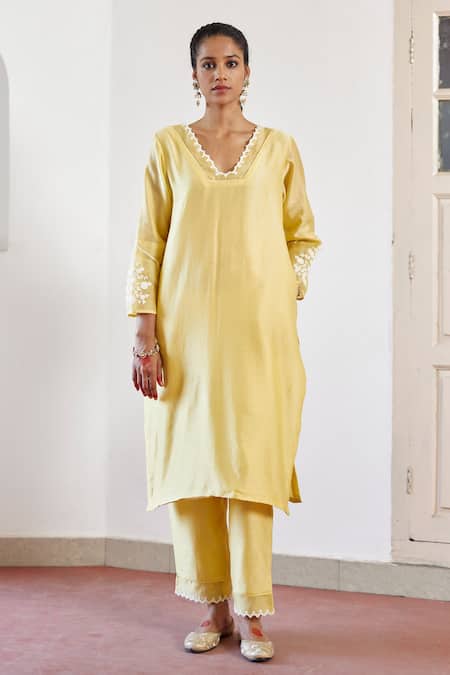 Amisha Kothari_Yellow Chanderi , Organza Cut Work, Safina Straight Kurta Set _Online_at_Aza_Fashions