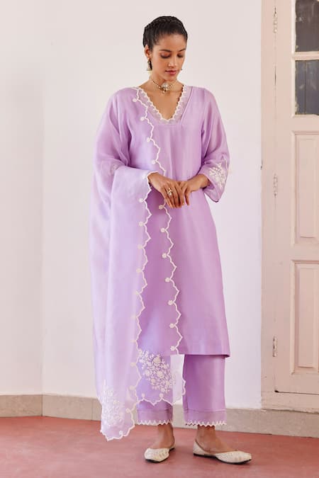 Amisha Kothari Purple Chanderi , Organza Cut Work, Safina Straight Kurta Set Online at Aza Fashions Amisha Kothari_Purple Chanderi , Organza Cut Work, Safina Straight Kurta Set _Online_at_Aza_Fashions