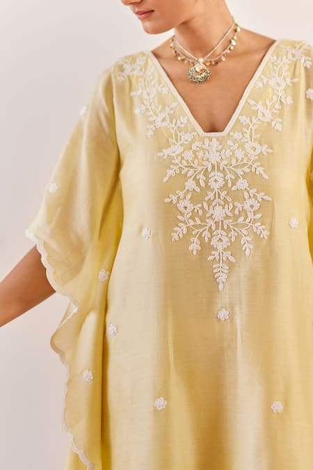 Shop_Amisha Kothari_Yellow Cotton, Silk Cut Work V-neck Zainaab Embroidered Kurta Kaftan Set _Online_at_Aza_Fashions