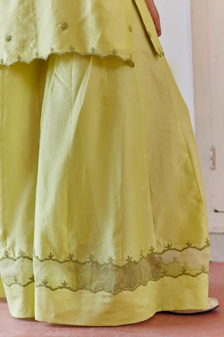 Amisha Kothari Green Chanderi , Organza Embroidery, Cut Work Zynah Kurta Sharara Set Online at Aza Fashions Amisha Kothari_Green Chanderi , Organza Embroidery, Cut Work Zynah Kurta Sharara Set _Online_at_Aza_Fashions