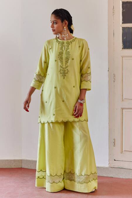 Shop Amisha Kothari Green Chanderi , Organza Embroidery, Cut Work Zynah Kurta Sharara Set Online at Aza Fashions Shop_Amisha Kothari_Green Chanderi , Organza Embroidery, Cut Work Zynah Kurta Sharara Set _Online_at_Aza_Fashions