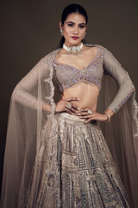 Anjalee And Arjun Kapoor_Pink Net Pearls V-neck Applique Embroidered Bridal Lehenga Set _Online_at_Aza_Fashions