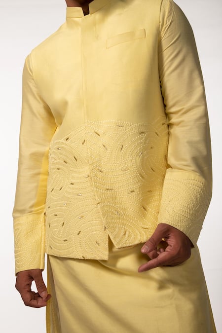Buy Kaka Calcutta Yellow Bamboo Embroidery Hand Bundi Online at Aza Fashions Buy_Kaka Calcutta_Yellow Bamboo Embroidery Hand Bundi _Online_at_Aza_Fashions