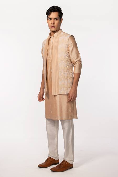 Kaka Calcutta_Gold Bamboo, Cotton, Silk Embroidery Arrowhead Pattern Bundi And Kurta Set _Online_at_Aza_Fashions