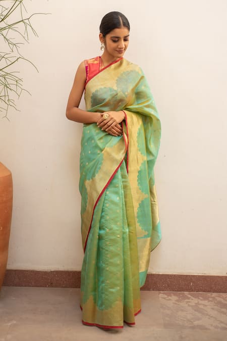 Priyanka Raajiv_Green Silk, Chanderi Sora Woven Saree With Running Blouse _at_Aza_Fashions