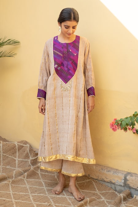 Buy Priyanka Raajiv Beige Cotton Sequins, Gota Patti, Zari Round Raahat Organic Kurta And Pant Set Online at Aza Fashions Buy_Priyanka Raajiv_Beige Cotton Sequins, Gota Patti, Zari Round Raahat Organic Kurta And Pant Set _Online_at_Aza_Fashions