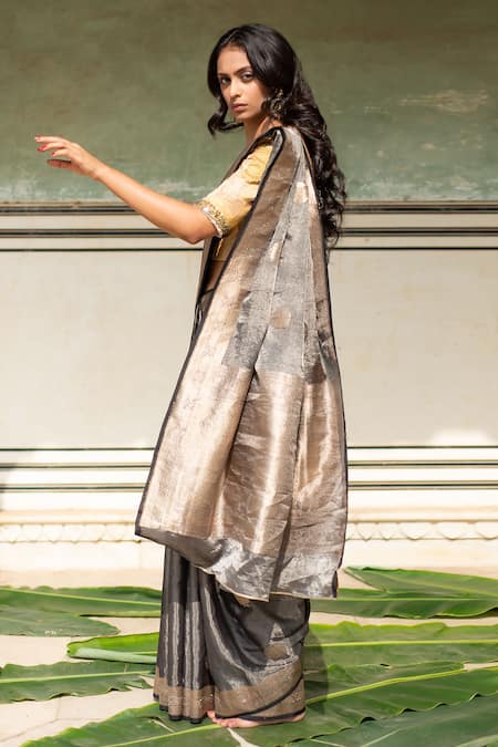 Priyanka Raajiv_Grey Silk Embroidery Rena Metallic Woven Banarasi Saree With Running Blouse _Online_at_Aza_Fashions