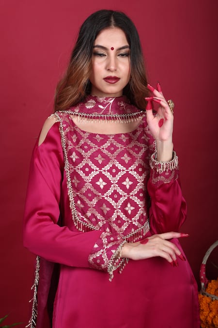 Monk & Mei By Sonia Anand_Purple Silk, Brocade Embroidery, Tassels Isha Floral Pattern Straight Kurta Set _Online_at_Aza_Fashions