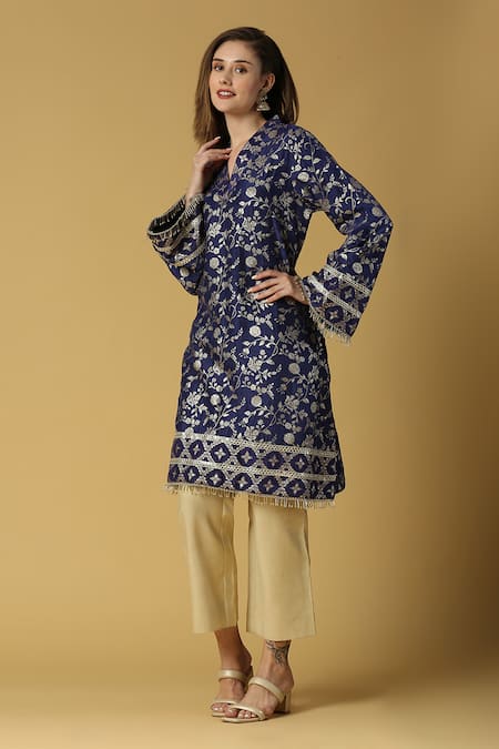 Buy_Monk & Mei By Sonia Anand_Blue Silk, Brocade Tassels V-neck Kavya Floral Woven Pakistani Kurta And Pant Set _Online_at_Aza_Fashions