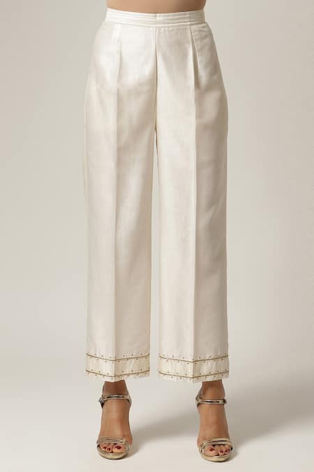 Buy_Anantaa By Roohi_Off White Silk, Chanderi Zari, Pearls Placement Embroidered Kurta With Pant 