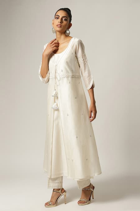 Anantaa By Roohi_Off White Silk, Chanderi Embroidery, Diamonds Floral Dabka Work Jacket Pant Set _Online_at_Aza_Fashions