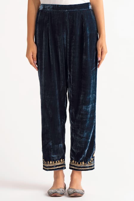 Anantaa By Roohi_Blue Velvet Sequins, Zari, Embroidery Round Neck Placement Hand Kurta With Pant _at_Aza_Fashions