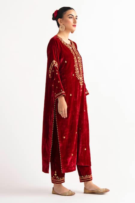 Shop Anantaa By Roohi Red Velvet Sequins, Embroidery Round Neck Hand Kurta With Pant Online at Aza Fashions Shop_Anantaa By Roohi_Red Velvet Sequins, Embroidery Round Neck Hand Kurta With Pant _Online_at_Aza_Fashions