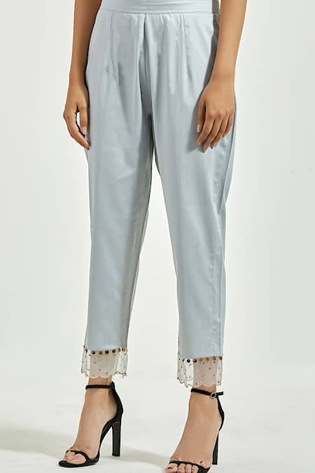 Anantaa By Roohi_Grey Sequins V-neck Flower Vine Print Kaftan With Pant _at_Aza_Fashions