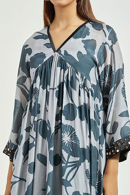 Shop Anantaa By Roohi Grey Modal Sequins V-neck A-line Flower Bloom Print Kurta With Pant Online at Aza Fashions Shop_Anantaa By Roohi_Grey Modal Sequins V-neck A-line Flower Bloom Print Kurta With Pant _Online_at_Aza_Fashions