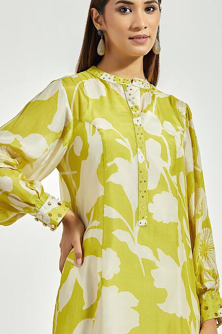 Shop Anantaa By Roohi Green Bamboo, Modal Sequins Round Neck Blooming Flower Print Kurta With Pant Online at Aza Fashions Shop_Anantaa By Roohi_Green Bamboo, Modal Sequins Round Neck Blooming Flower Print Kurta With Pant_Online_at_Aza_Fashions