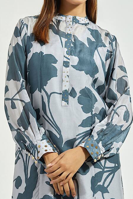 Shop Anantaa By Roohi Grey Bamboo Sequins, Embroidery Round Neck Contrast Floral Print Kurta With Pant Online at Aza Fashions Shop_Anantaa By Roohi_Grey Bamboo Sequins, Embroidery Round Neck Contrast Floral Print Kurta With Pant _Online_at_Aza_Fashions