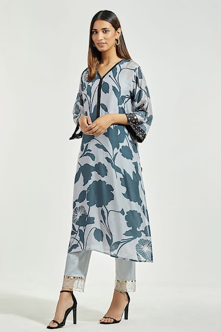 Anantaa By Roohi Grey Modal Sequins V-neck A-line Blooming Floral Print Kurta With Pant Online at Aza Fashions Anantaa By Roohi_Grey Modal Sequins V-neck A-line Blooming Floral Print Kurta With Pant _Online_at_Aza_Fashions