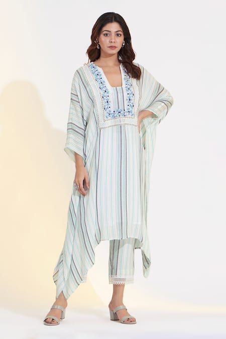 Glittire by Sakshi Verma Placket Hand Embroidered Kaftan & Palazzo Set 