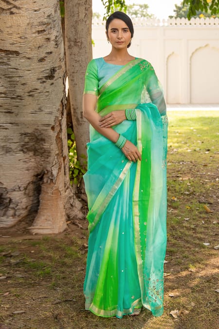 Geroo Jaipur Green Pure Kota Silk Embroidered Ombre Saree With Unstitched Blouse Fabric 