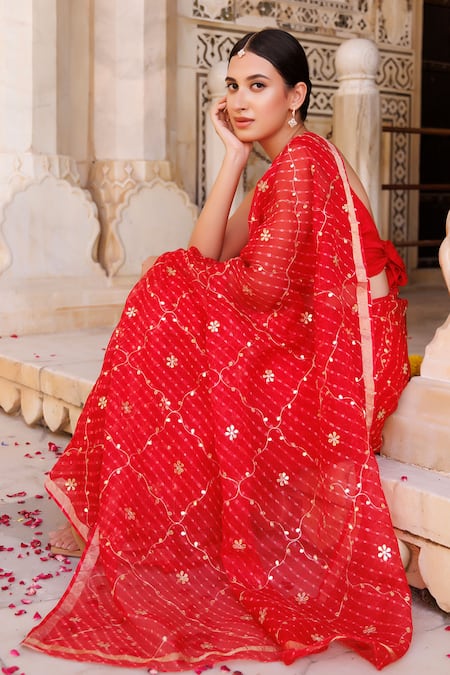 Geroo Jaipur Red Kota Doria Embroidery Jaal Work Saree With Unstitched Blouse Fabric at Aza Fashions Geroo Jaipur_Red Kota Doria Embroidery Jaal Work Saree With Unstitched Blouse Fabric _at_Aza_Fashions