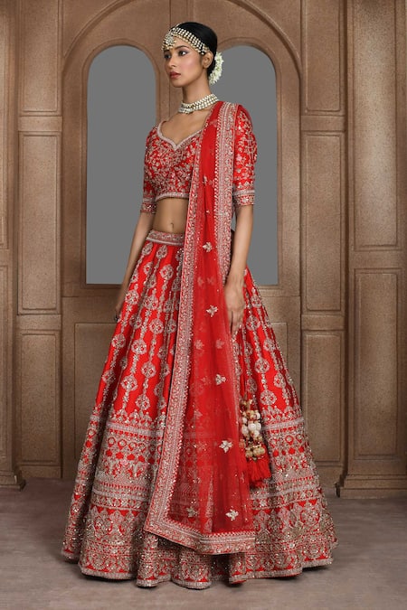 Shop_Kalighata_Red Silk Zari, Embroidery Bhavna Zardozi Bridal Lehenga Set _Online_at_Aza_Fashions