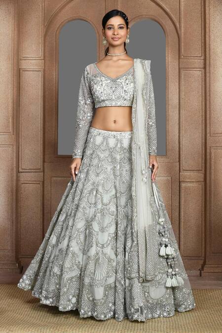 Buy_Kalighata_Green Net Sequins, Zari V-neck Scallop Pattern Bridal Lehenga Set _Online_at_Aza_Fashions