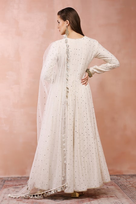 Payal Singhal Off White Silkmul Embroidery Notched Bagh Anarkali Set Online at Aza Fashions Payal Singhal_Off White Silkmul Embroidery Notched Bagh Anarkali Set _Online_at_Aza_Fashions