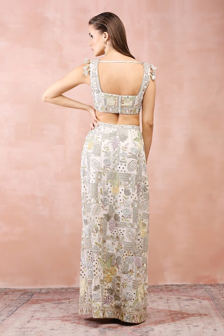 Payal Singhal_Off White Georgette Embroidery Zari Square Neck Applique Choli And Skirt Set _Online_at_Aza_Fashions