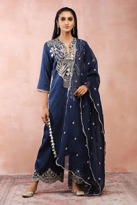 Payal Singhal Bagh Embroidered Kurta Set 