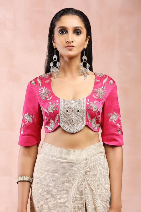 Payal Singhal_Silver Satin Embroidered Resham U Neck Crinkled Pre-draped Saree And Blouse Set_at_Aza_Fashions