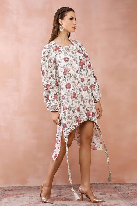 Shop_PS Pret By Payal Singhal_White Crepe Printed Gulbagh Round Asymmetric Balloon Top _Online_at_Aza_Fashions