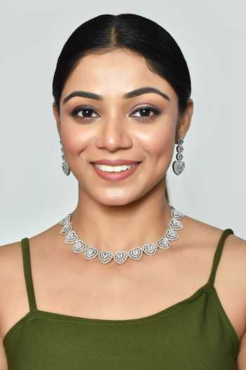 Auraa Trends_White Imitation Diamonds American Embellished Necklace Set _at_Aza_Fashions