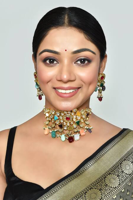 Auraa Trends_Multi Color Embellished Kundan Navratna Choker Necklace Set_at_Aza_Fashions