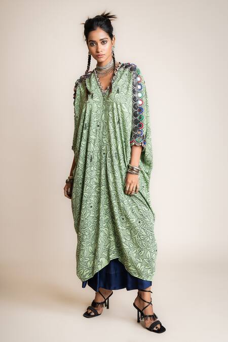 Nupur Kanoi Green Kaftan Kurta Crepe Printed Floral V Neck With Lungi Skirt 