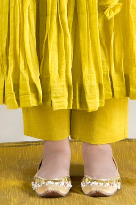 Buy_Mithi Supari_Yellow Chanderi Embroidery Round Neck Gulmohar Angrakha Anarkali Pant Set 