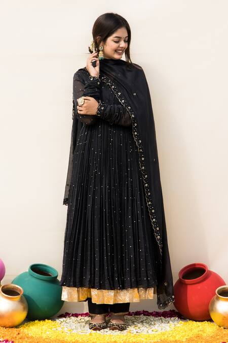 Buy_Mithi Supari_Black Chanderi Embroidery, Zari V-neck Nargis Hand Anarkali Set _Online_at_Aza_Fashions