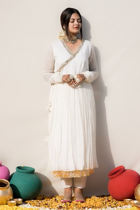 Buy Mithi Supari Ivory Chanderi Embroidery V-neck Champa V Angrakha Anarkali Online at Aza Fashions Buy_Mithi Supari_Ivory Chanderi Embroidery V-neck Champa V Angrakha Anarkali _Online_at_Aza_Fashions