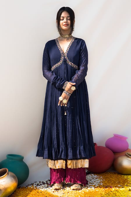 MITHI SUPARI Blue Mul Chanderi Hand Embroidered Meena Zardosi V Neck Kumudini Kurta 