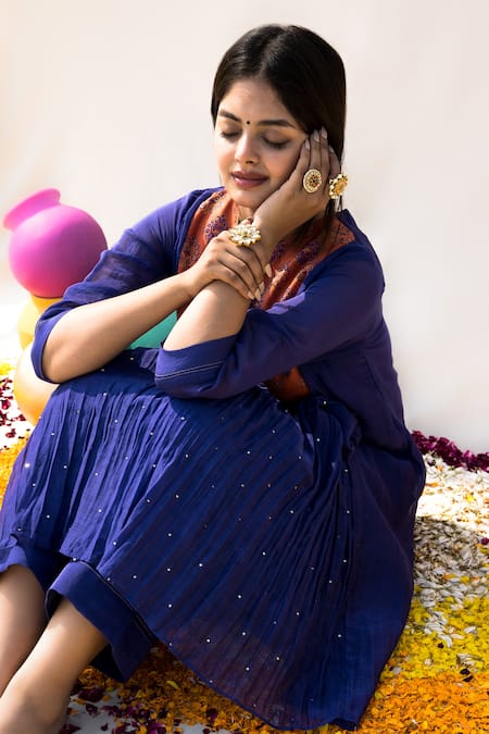 Shop Mithi Supari Blue Chanderi Round Neck Yoke Embroidered Tunic And Pant Set at Aza Fashions Shop_Mithi Supari_Blue Chanderi Round Neck Yoke Embroidered Tunic And Pant Set _at_Aza_Fashions