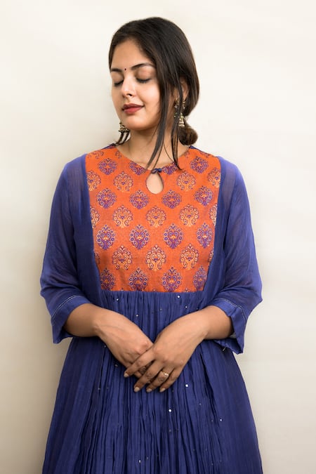 Shop Mithi Supari Blue Chanderi Round Neck Yoke Embroidered Tunic And Pant Set Online at Aza Fashions Shop_Mithi Supari_Blue Chanderi Round Neck Yoke Embroidered Tunic And Pant Set _Online_at_Aza_Fashions