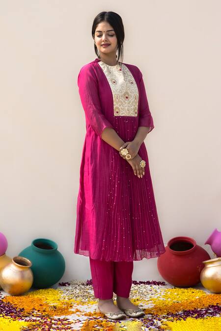 Mithi Supari Pink Chanderi Embroidery Round Neck Kumud Yoke Tunic Pant Set Online at Aza Fashions Mithi Supari_Pink Chanderi Embroidery Round Neck Kumud Yoke Tunic Pant Set _Online_at_Aza_Fashions