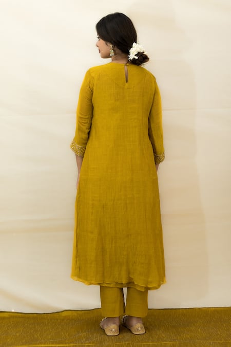Shop Mithi Supari Yellow Chanderi, Cotton Embroidery V-neck Yoke Tunic And Pant Set at Aza Fashions Shop_Mithi Supari_Yellow Chanderi, Cotton Embroidery V-neck Yoke Tunic And Pant Set _at_Aza_Fashions