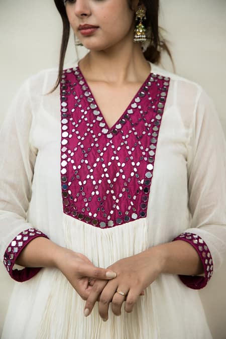 Shop Mithi Supari Ivory Chanderi Mirrors V-neck Meer Yoke Embroidered Tunic Pant Set Online at Aza Fashions Shop_Mithi Supari_Ivory Chanderi Mirrors V-neck Meer Yoke Embroidered Tunic Pant Set _Online_at_Aza_Fashions